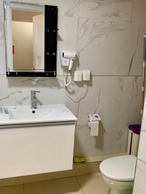 City center 1 bedroom apartment